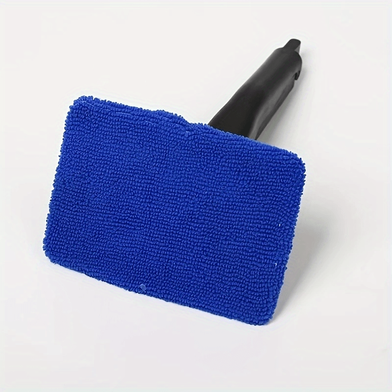 Car Windshield Defogging Brush - Instantly Eliminate Mist & Dust