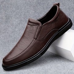 CLOHOO Men's Lightweight Slip On Loafer Shoes