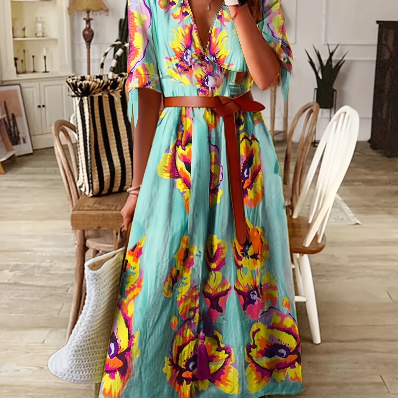  Floral Print Knot Short Sleeve V Neck Dress