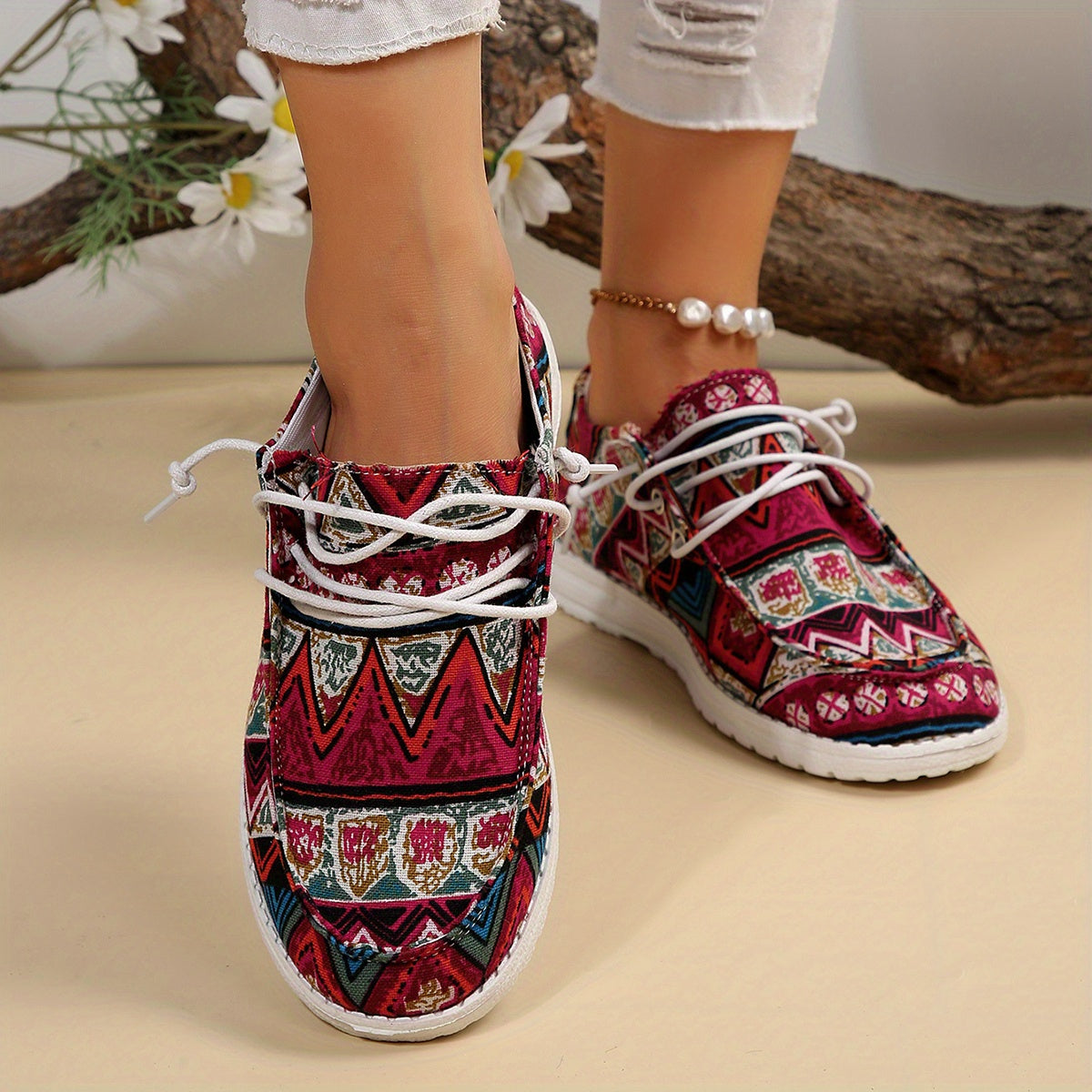 Women's Tribal Style Canvas Slip-On Shoes Lightweight Flat Walking Shoes