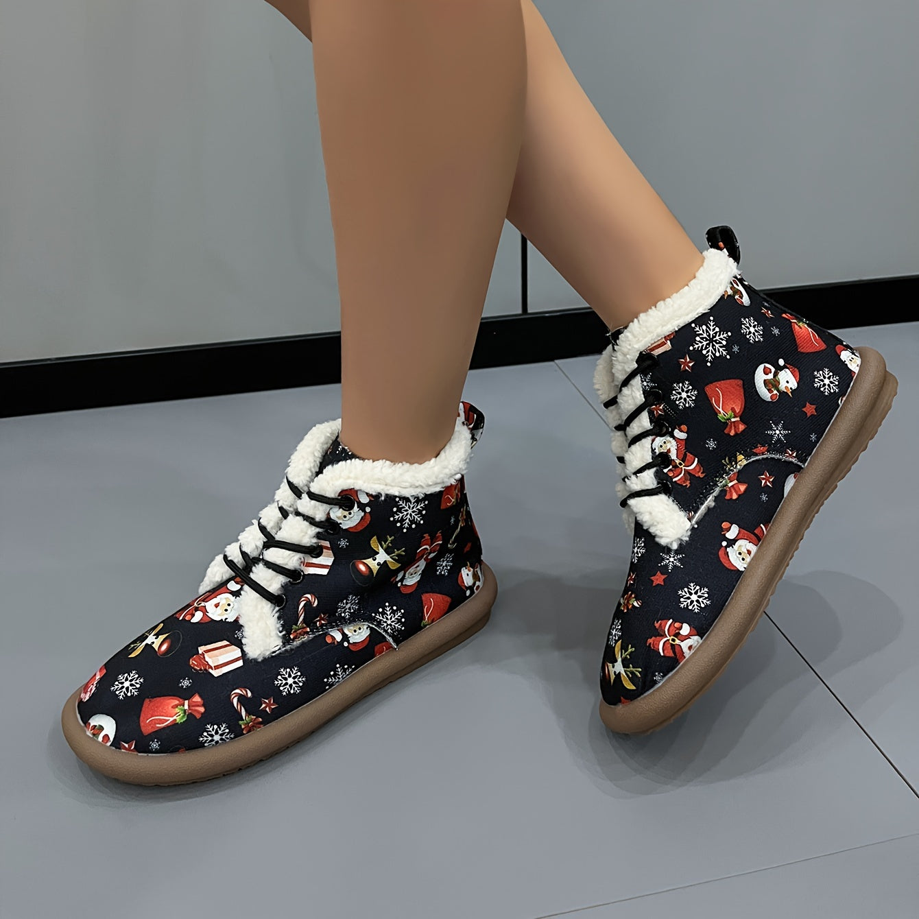Women's Lace-Up Christmas Snow Boots Fleece-Lined Thermal Ankle Boots