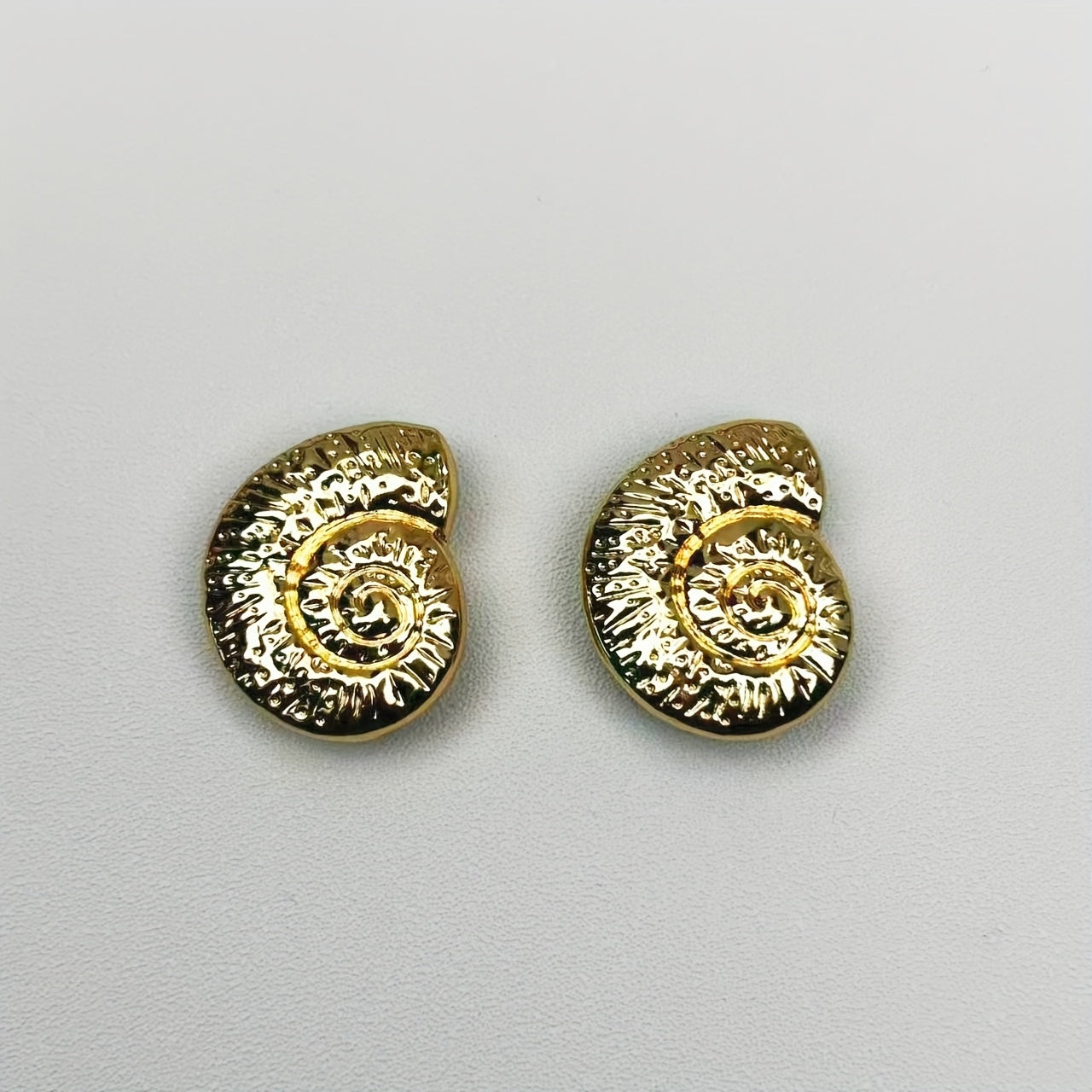Ocean Style Seashell Conch Button Covers - Shirt Decorative Buttons
