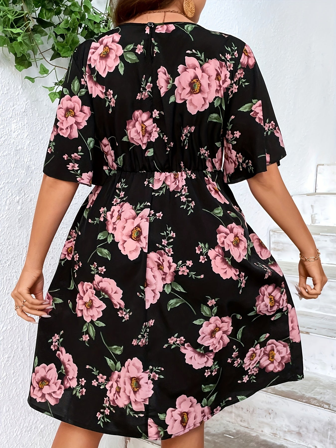 Floral Print Plus Size Short Sleeve Dress