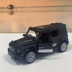 Alloy Off Road Car Toy for Kids Pull Back Door & Cake Ornament
