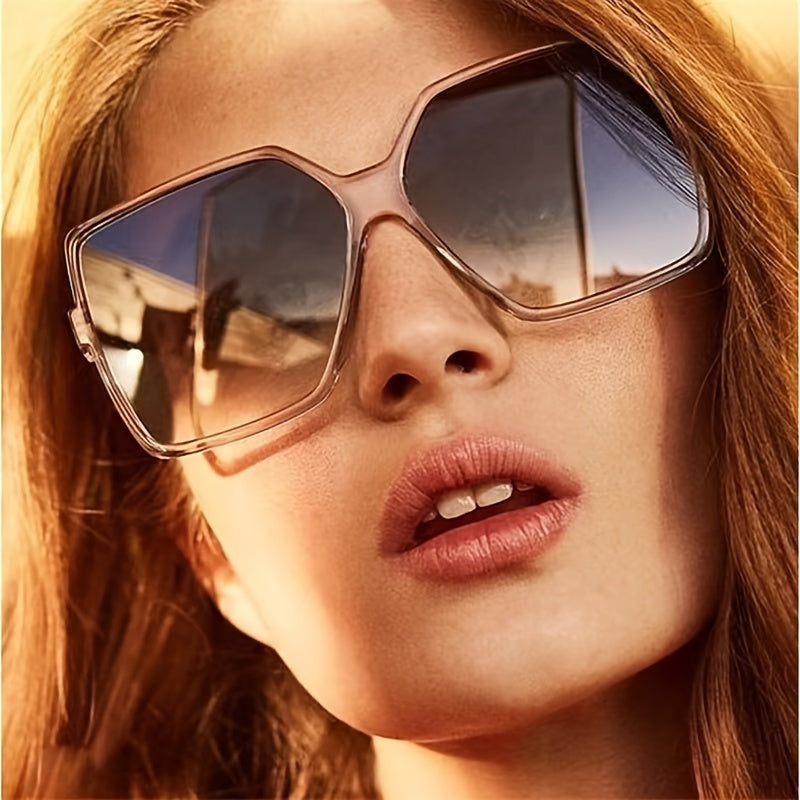 Vintage Square Sunglasses Gradient UV400 Women Eyewear