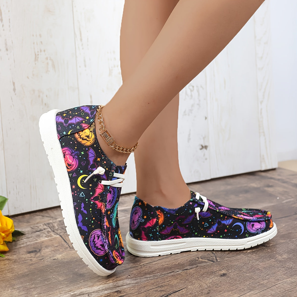 Women's Halloween Bat & Pumpkin Print Shoes Lace Up Canvas Low Top Sneakers