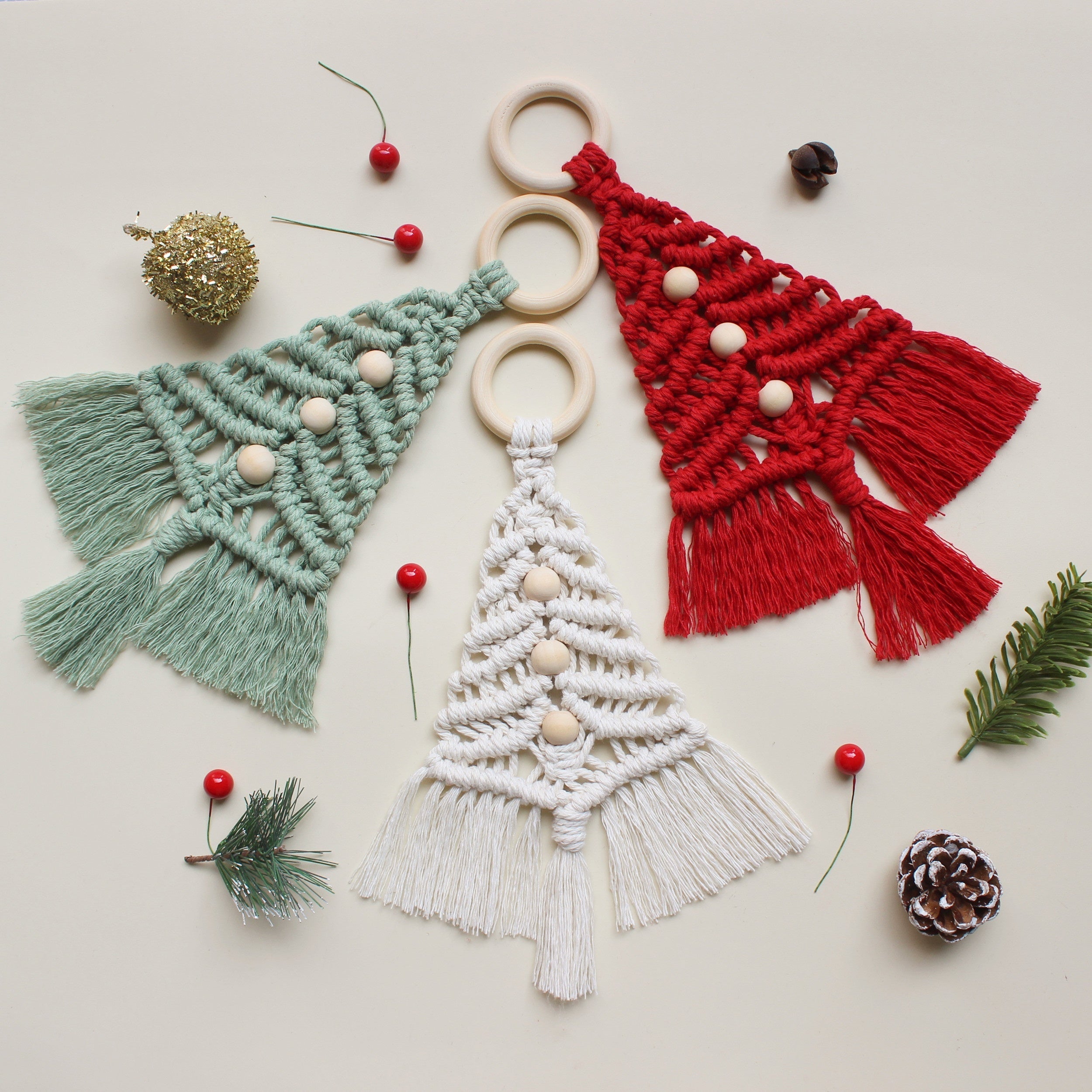 Macrame Christmas Tree DIY Kit - Gift Craft Kit for Family and Friends