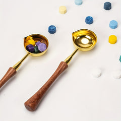 Golden Vintage Solid Wood Fire Paint Spoon for Wax Melting Stamp Making