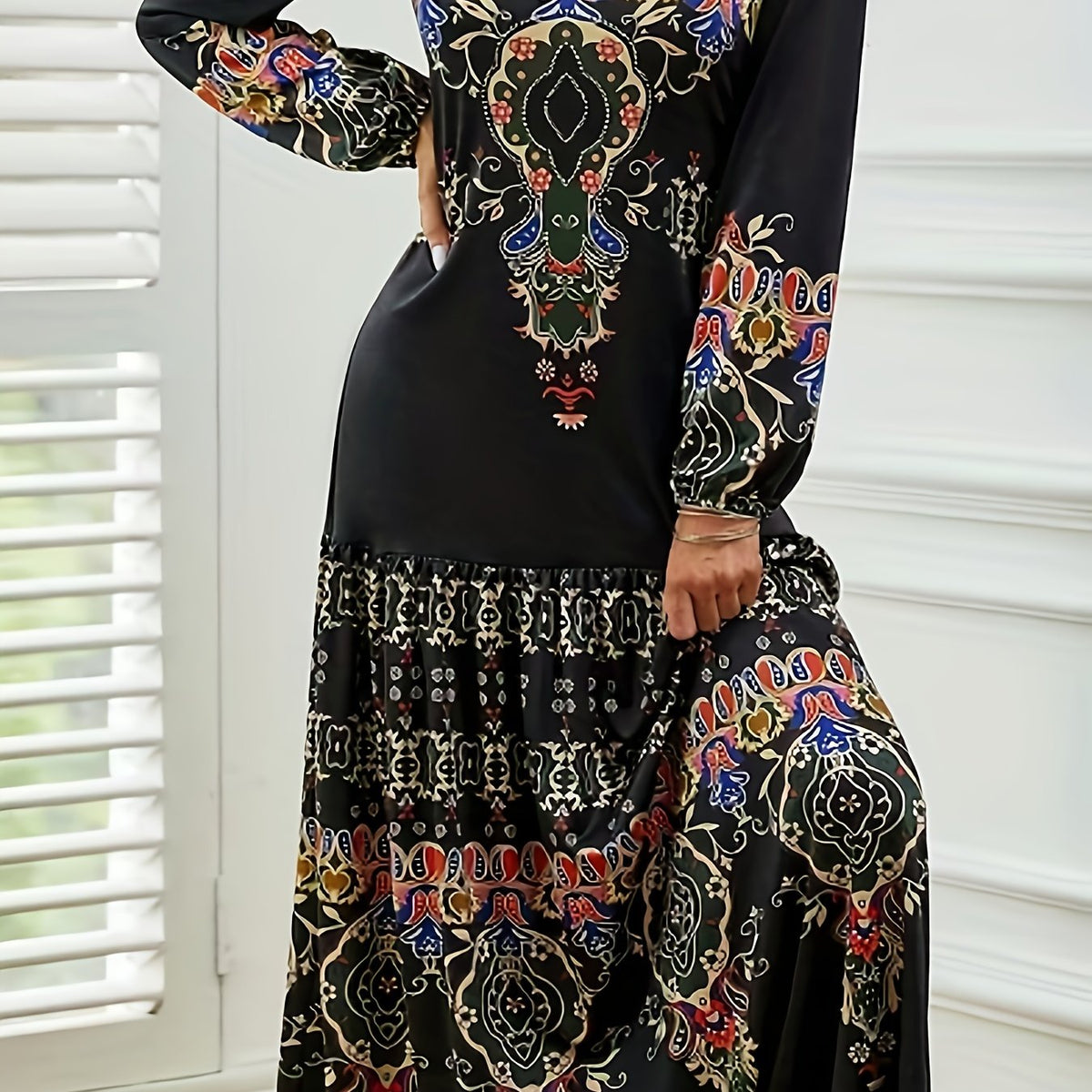  Floral Print Long Sleeve Maxi Dress