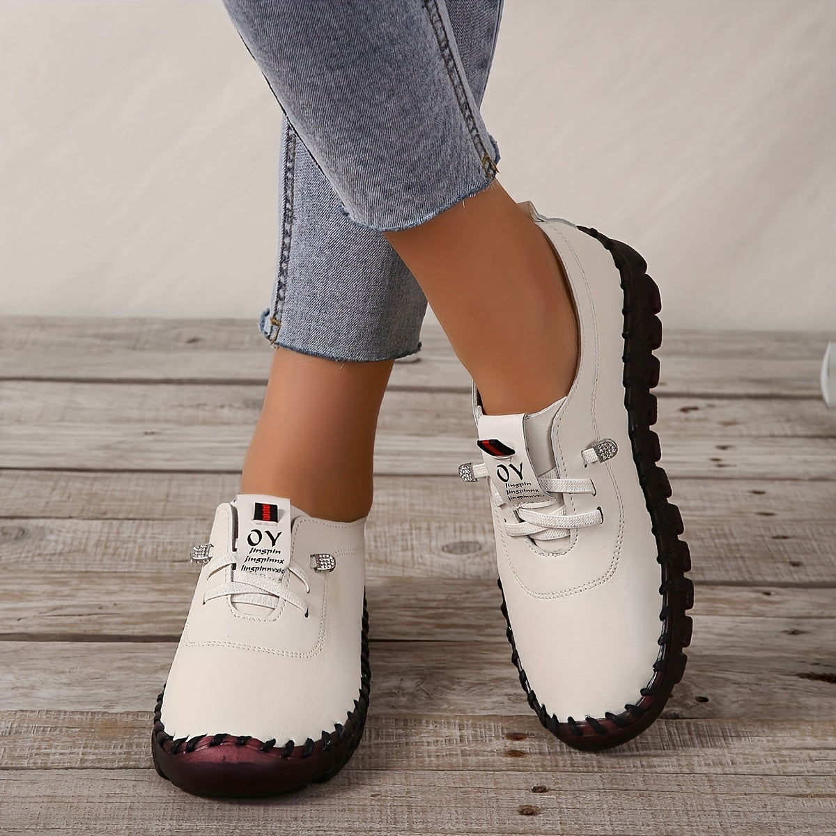Women's Lace-Up Flat Shoes Lightweight Soft Sole Faux Leather Shoes