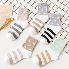 5 Pairs Striped Sports Socks Women's Stockings & Hosiery
