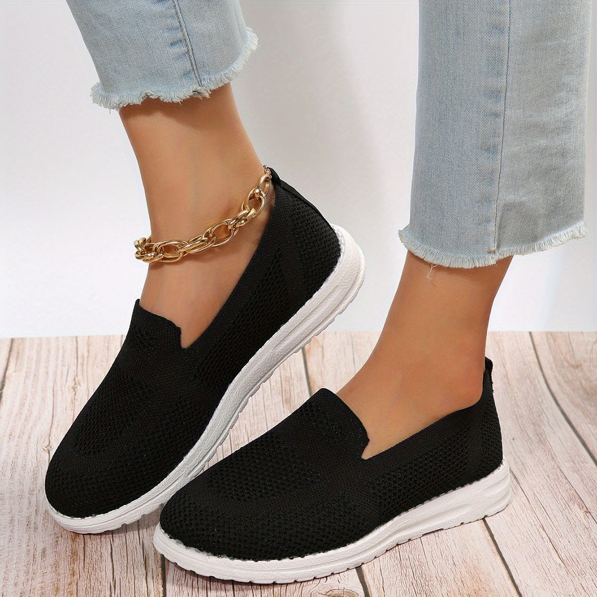 Women's Lightweight Slip On Mesh Sneakers Breathable Casual Outdoor Shoes