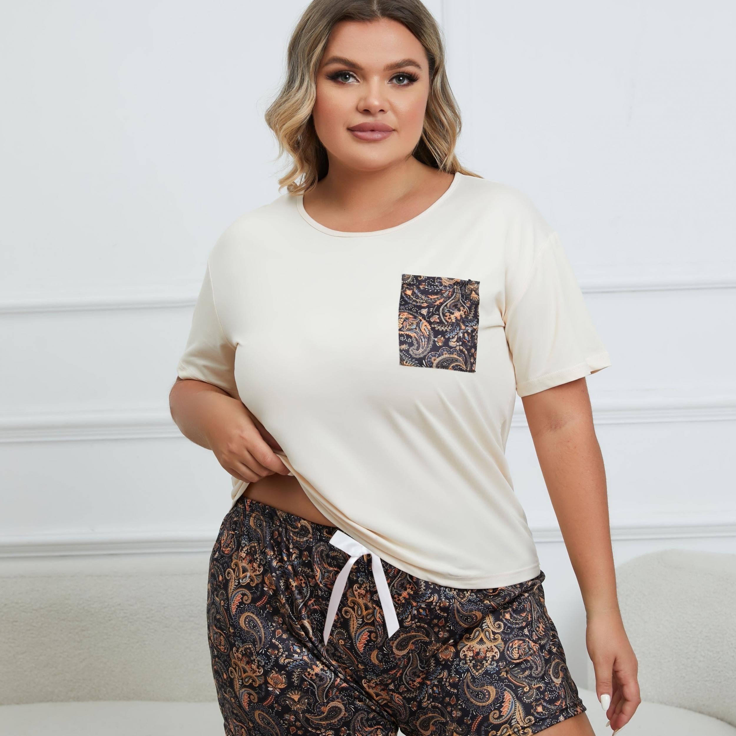 Paisley Print Short Sleeve Tee & Bow Knot Shorts Pajama 2 Piece Set