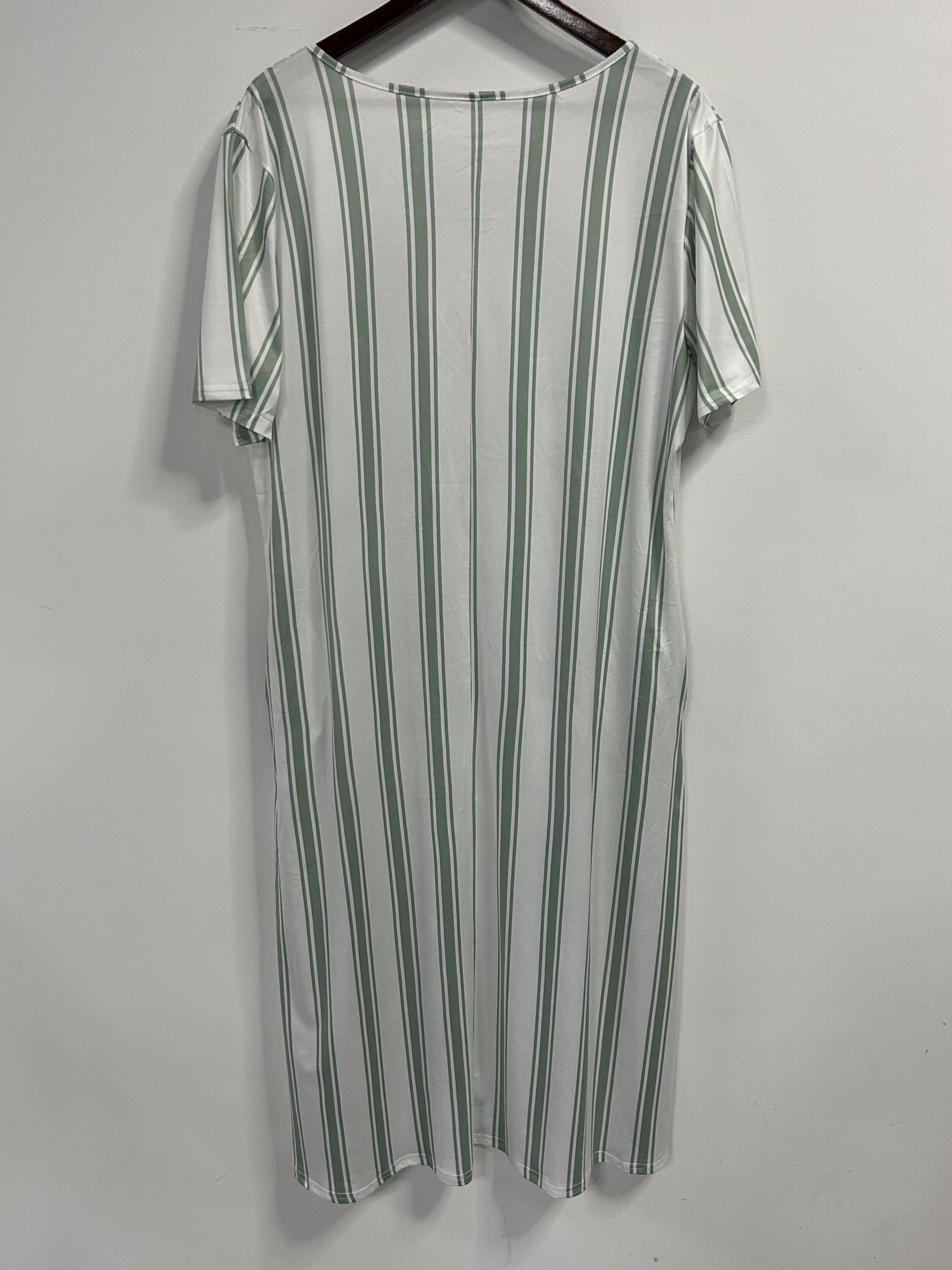  Stripe Print Button Decor Short Sleeve Dress