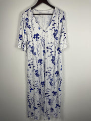  Floral Print V Neck Maxi Dress