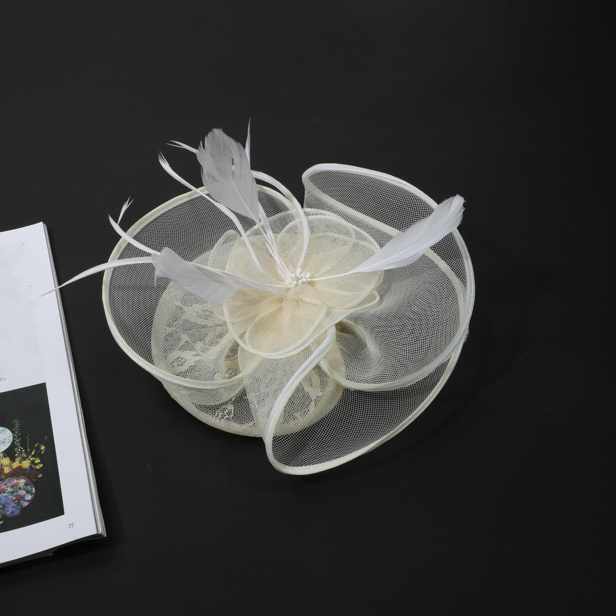 Women's Retro Mesh Flower Feather Clip - Bridal Headdress