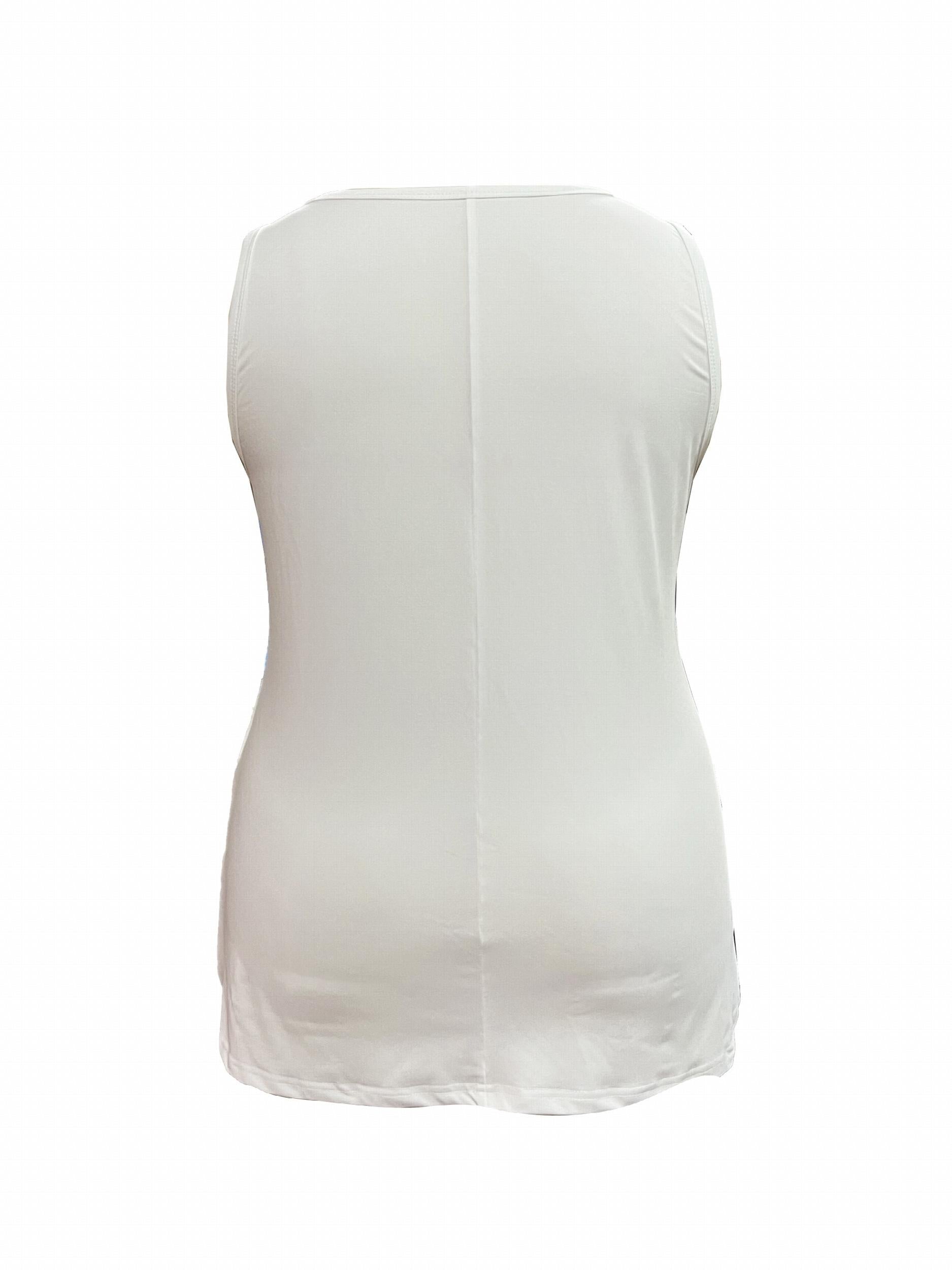  Solid Scoop Neck Tank Top