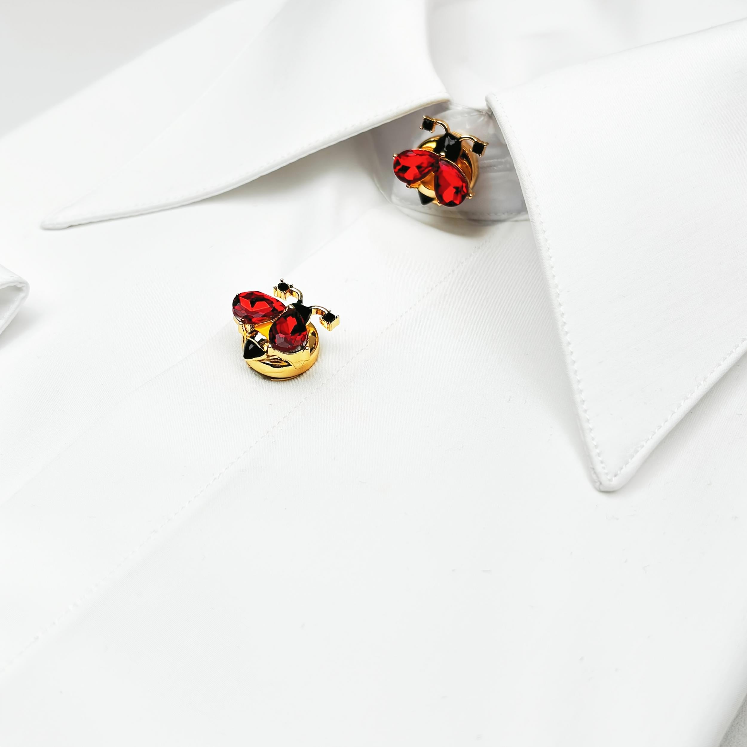 2pcs Insect Shirt Decorative Buttons for Men and Women