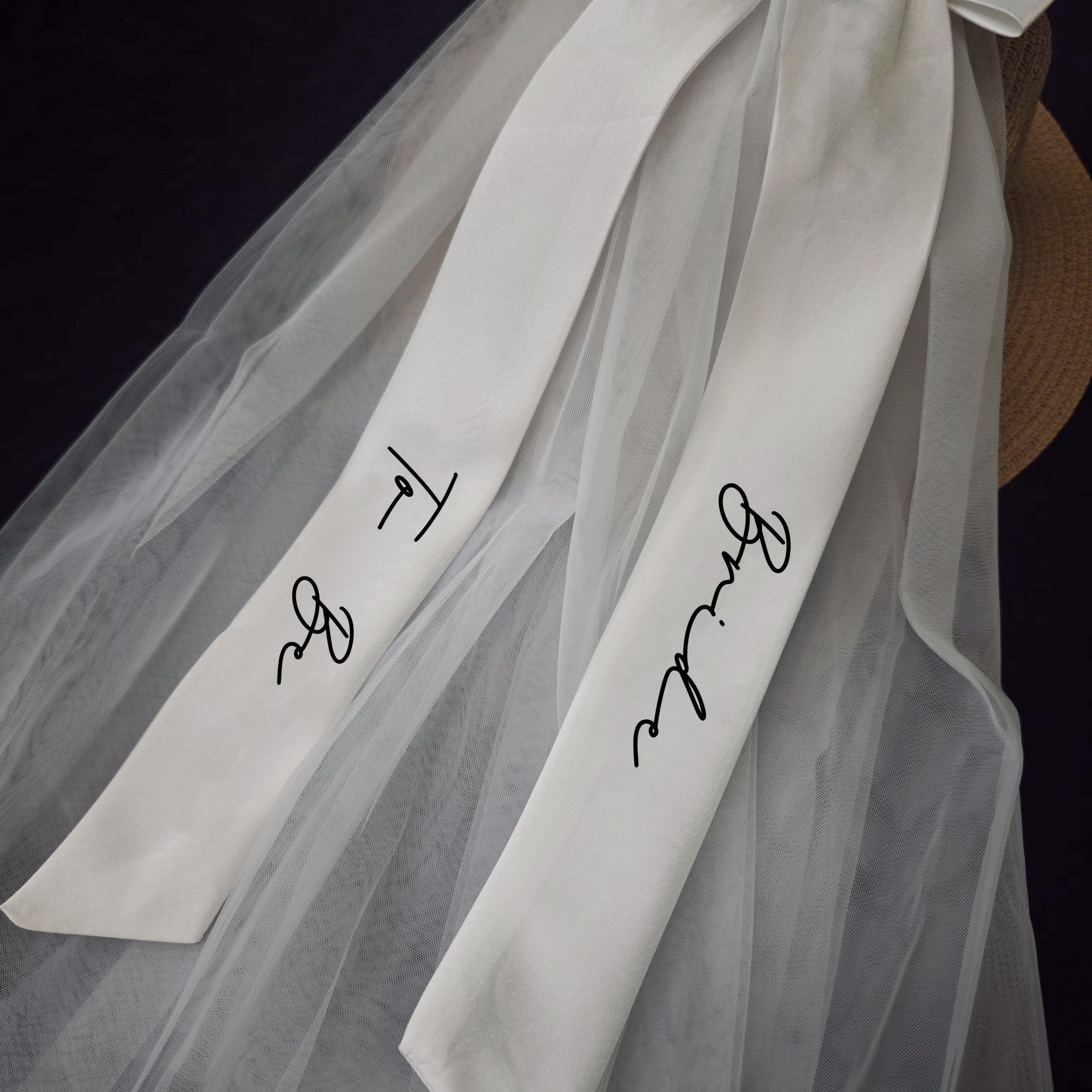 Bridal Veil Headpiece with Large Bow & Bride to Be Ribbon