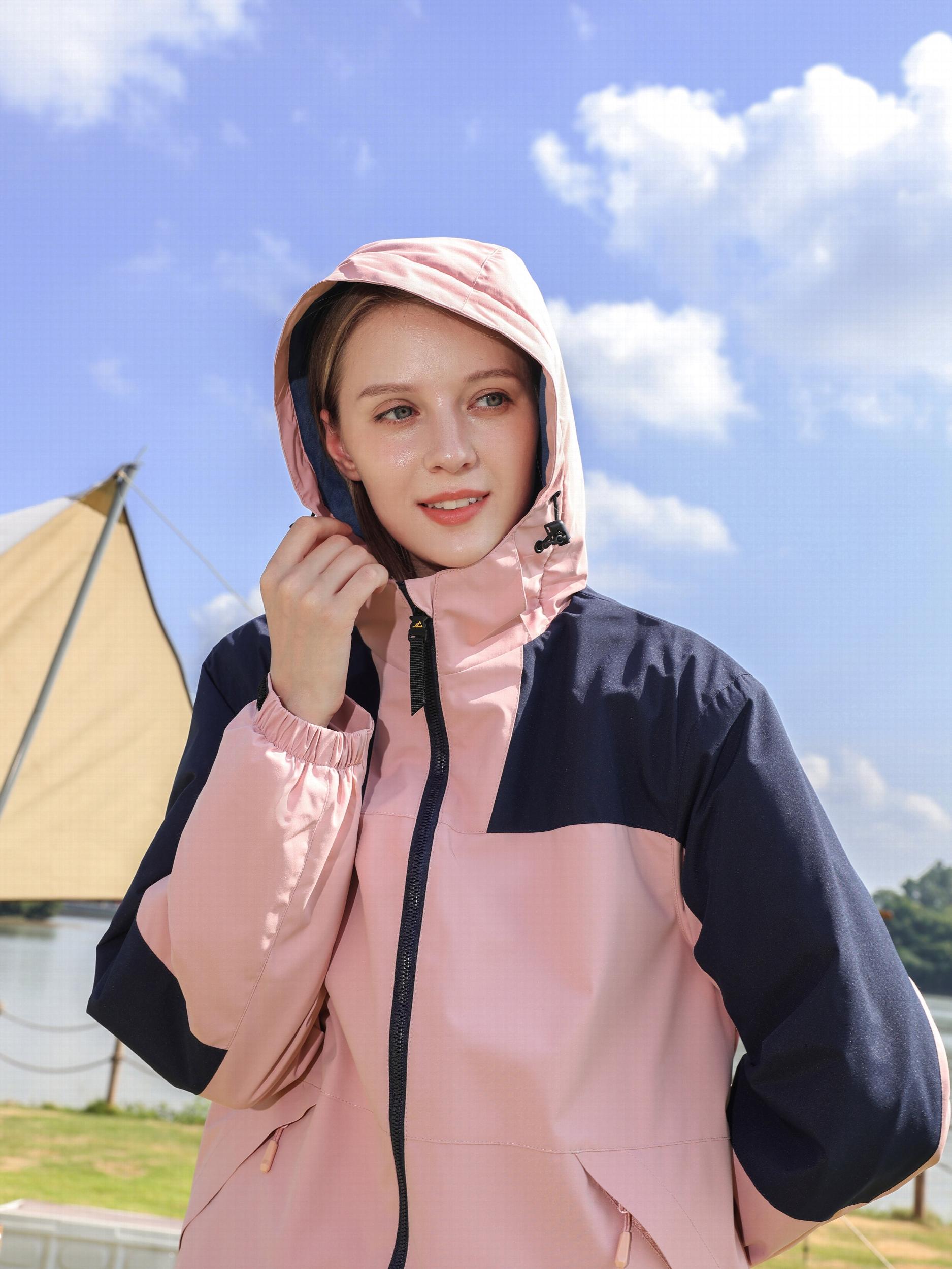 Soft shell Ski Hooded Jacket Waterproof & Windproof Plush Inner