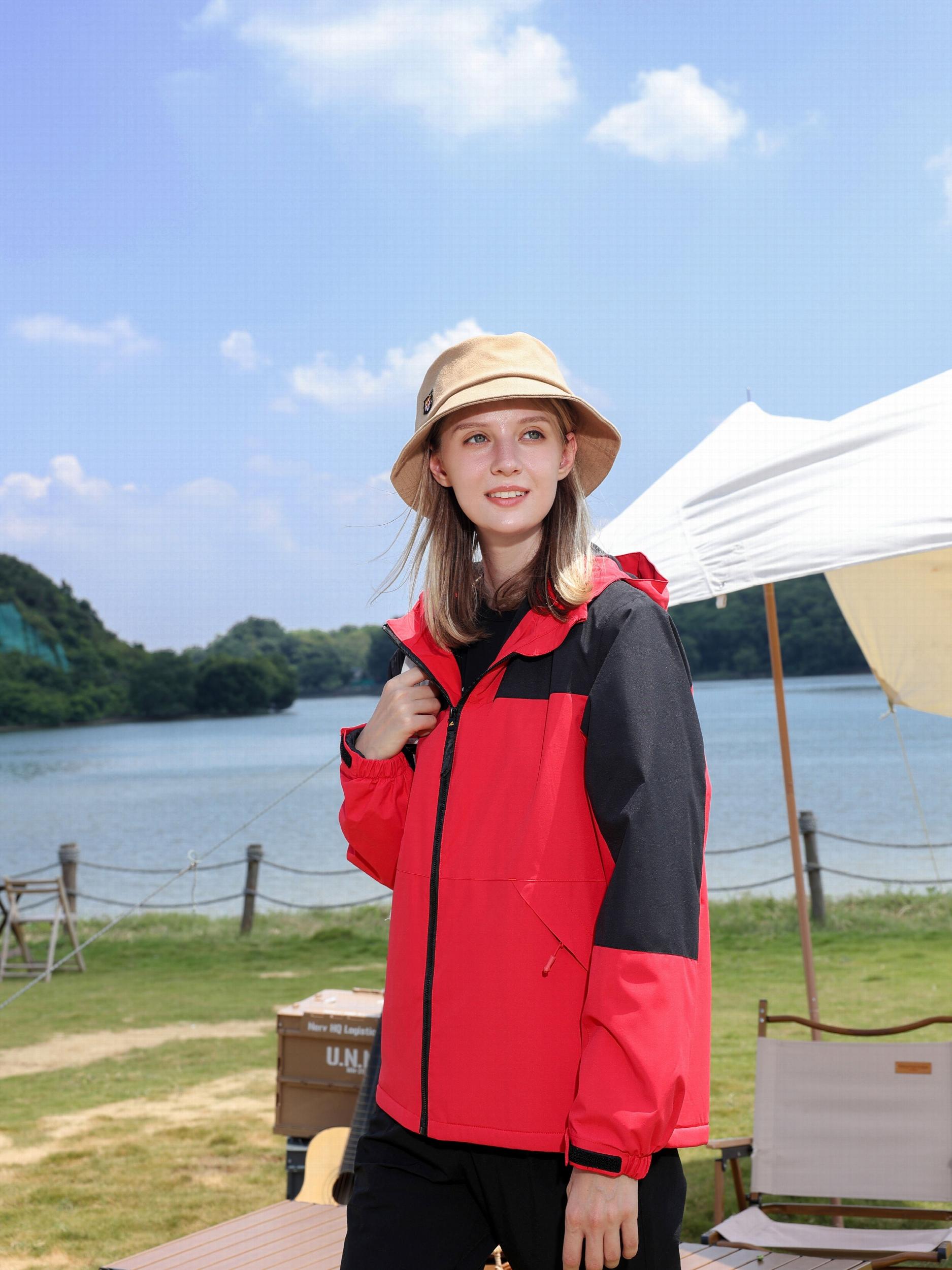 Soft shell Ski Hooded Jacket Waterproof & Windproof Plush Inner