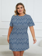  Geometric Print Round Neck Dress