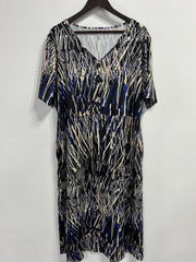  Allover Print Short Sleeve Midi Dress