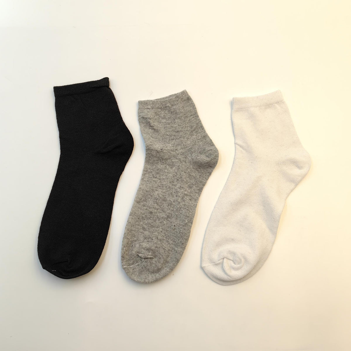 3 Pairs Grey Solid Men's Quarter Socks