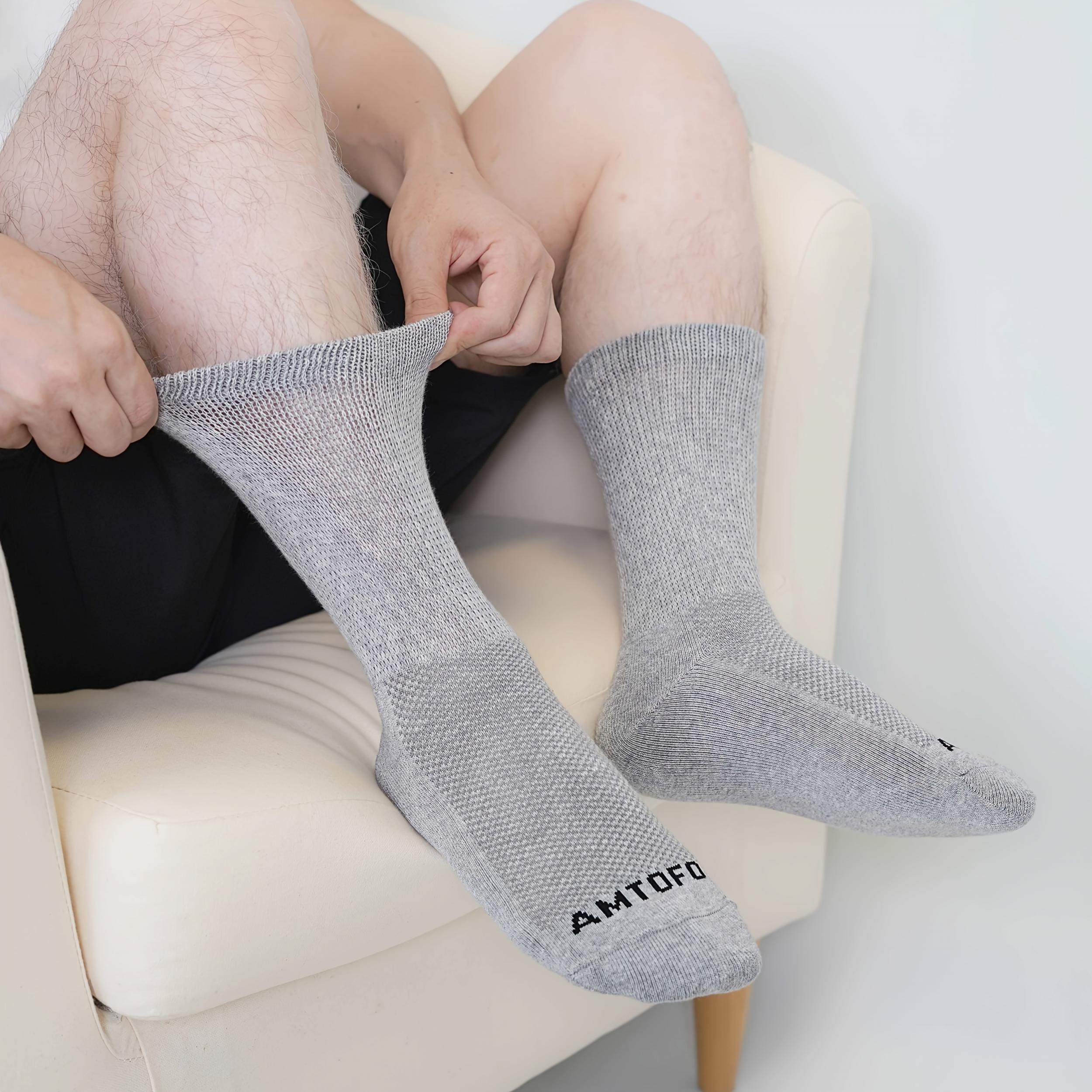 Putuo 4 Pairs Diabetic Socks for Men and Women Machine Washable Daily Wear