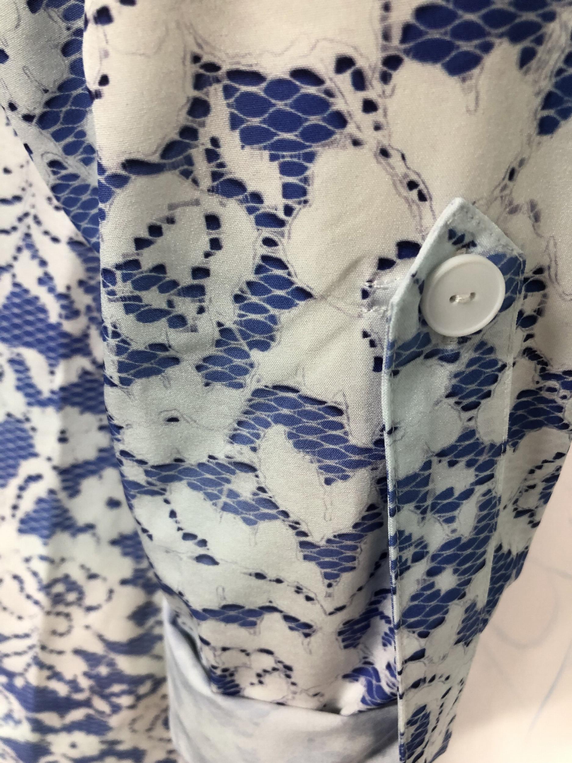  Floral Print Roll Up Sleeve Button Up Tunic Top