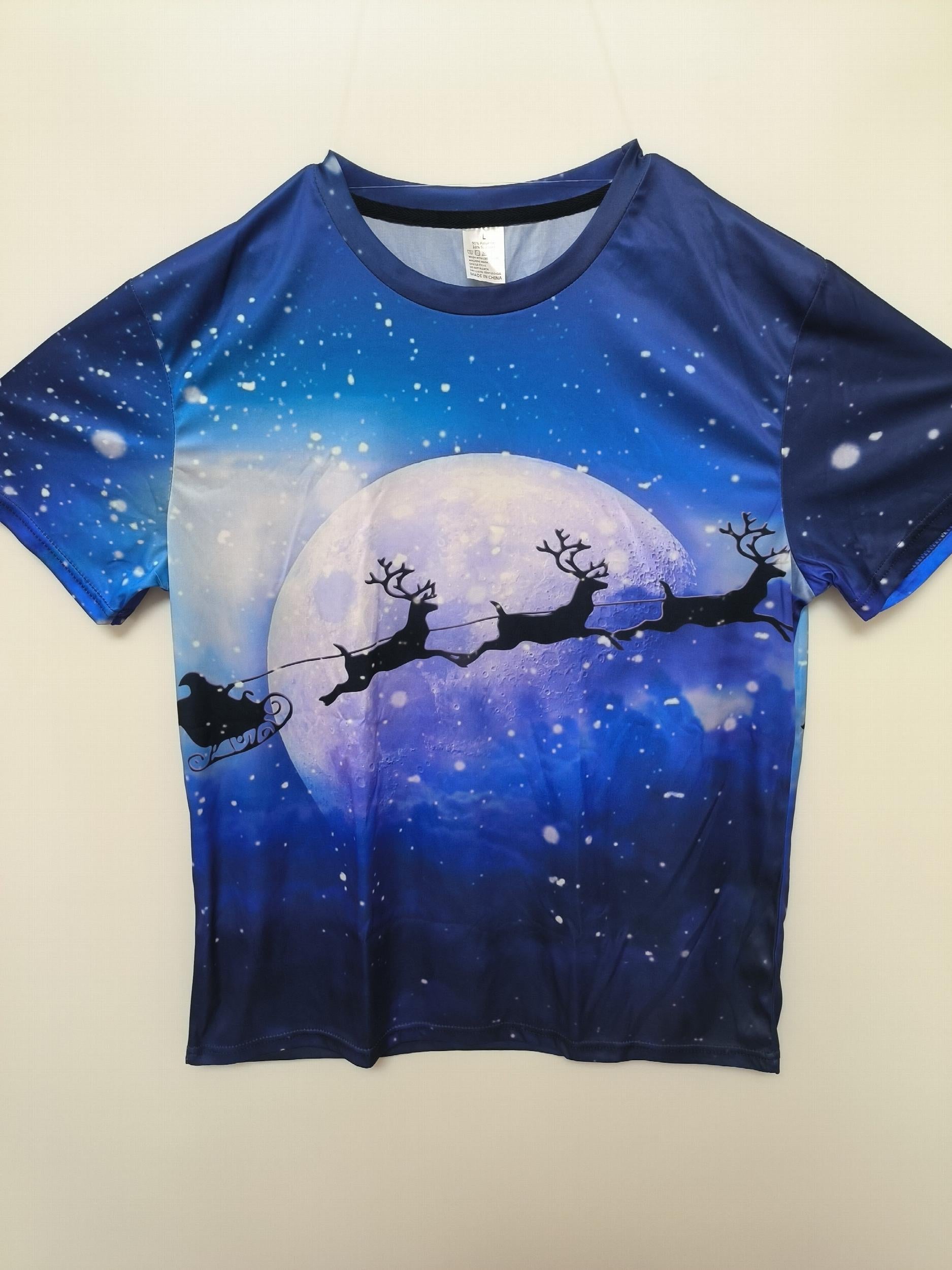 Deer & Snowflake Print Men's Graphic T-shirt for Summer