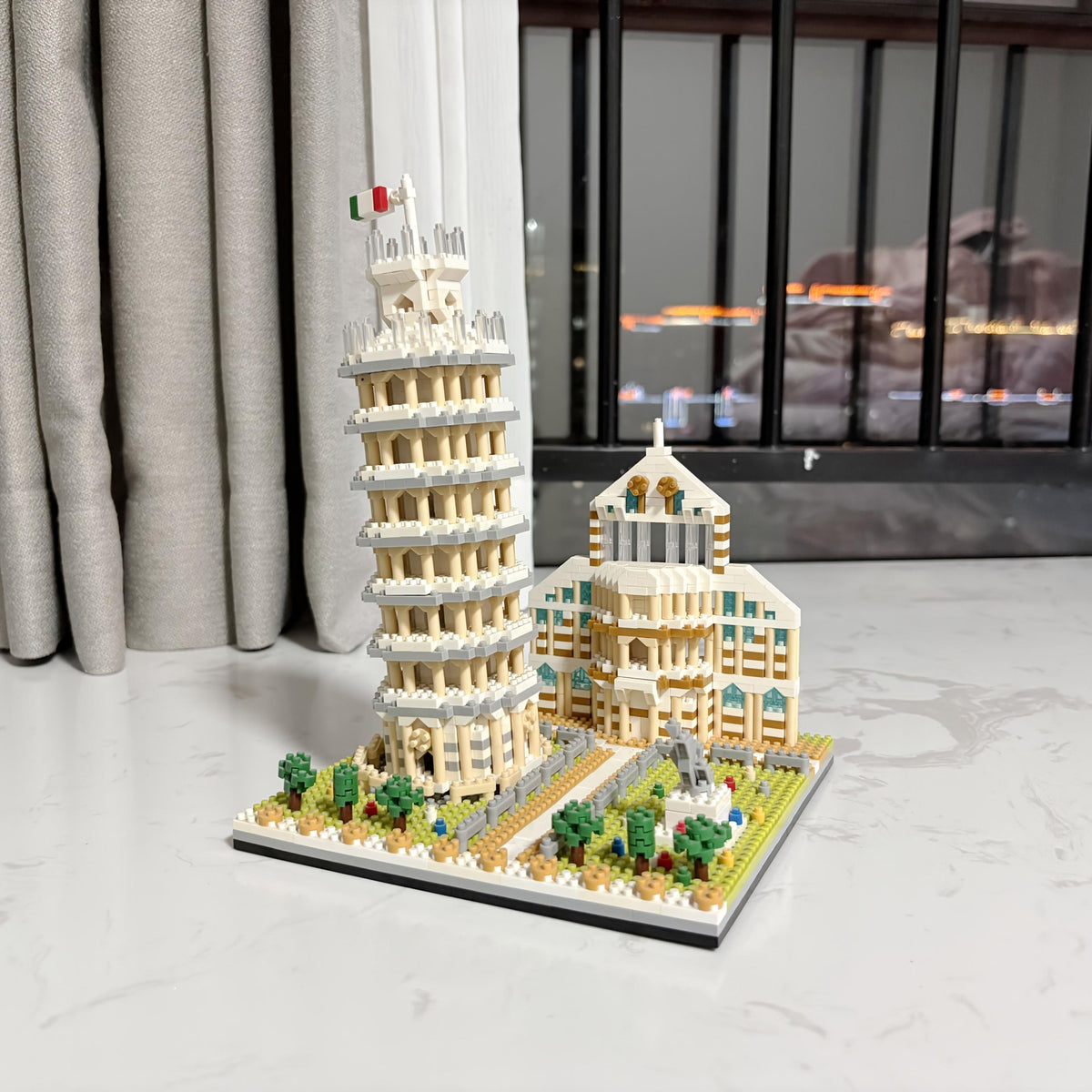 1649pcs Leaning Tower of Pisa Building Block Model 3D Puzzle Toy