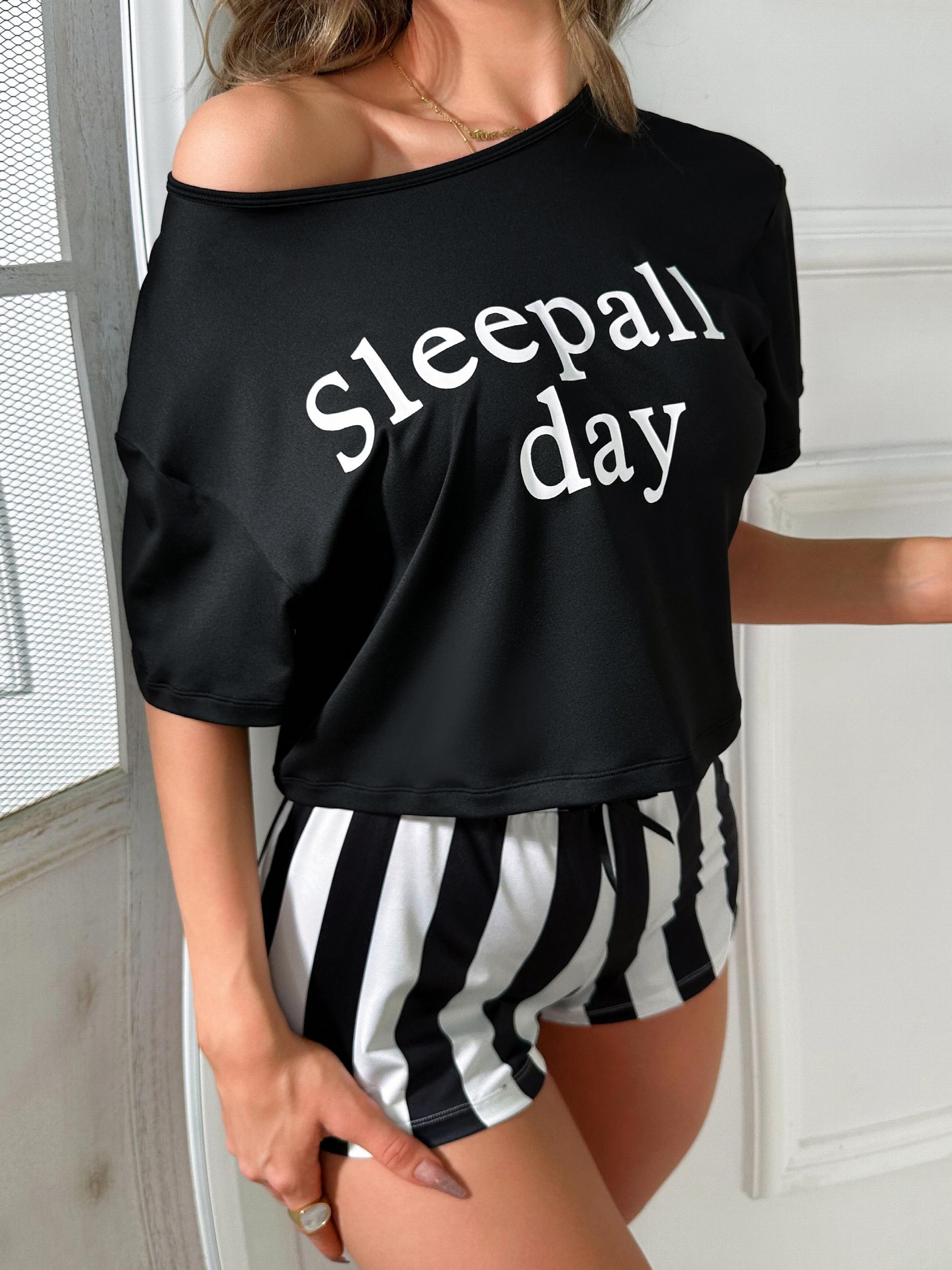 Letter Print Lounge Set Crew Neck Top & Striped Shorts