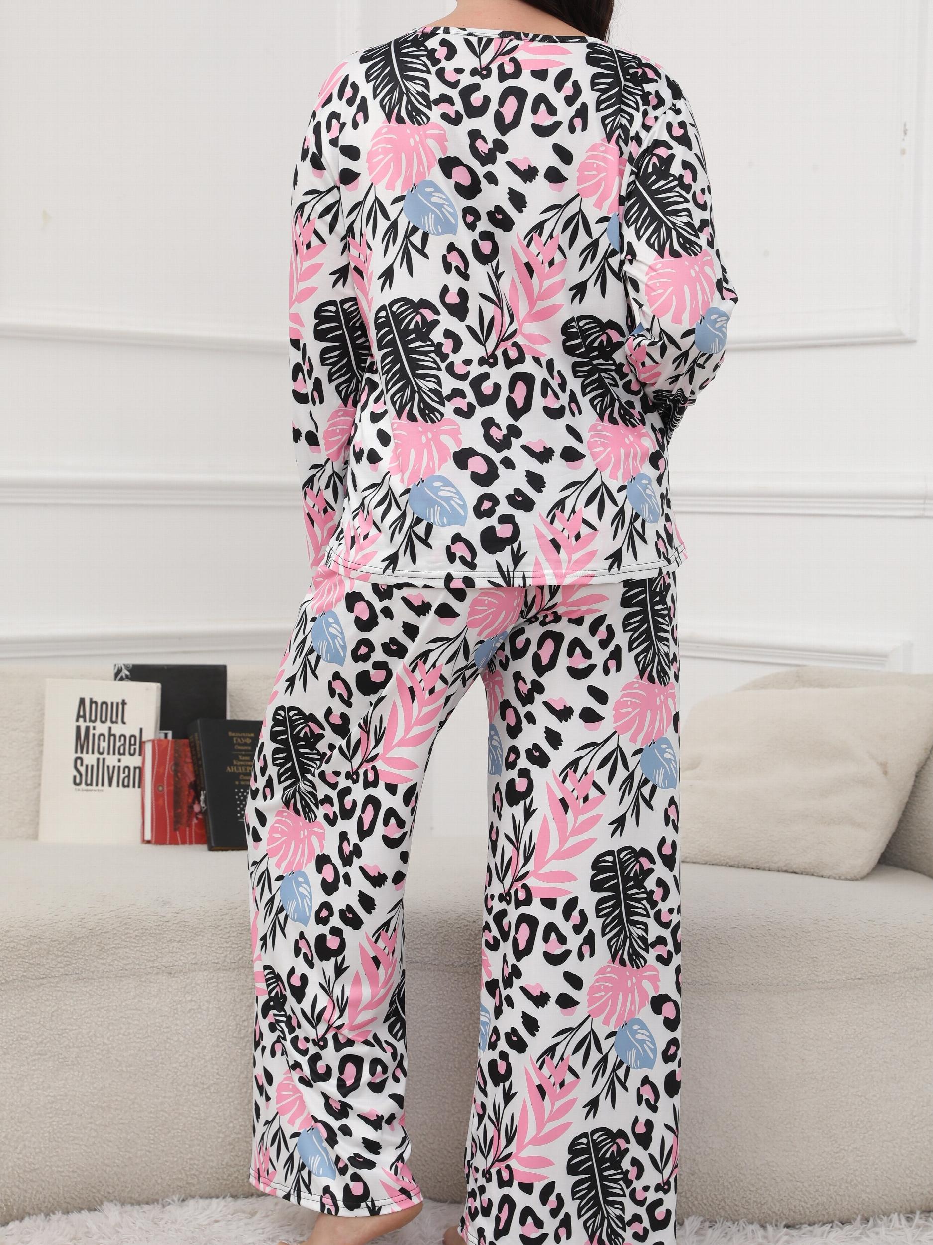  Allover Print Lounge Set