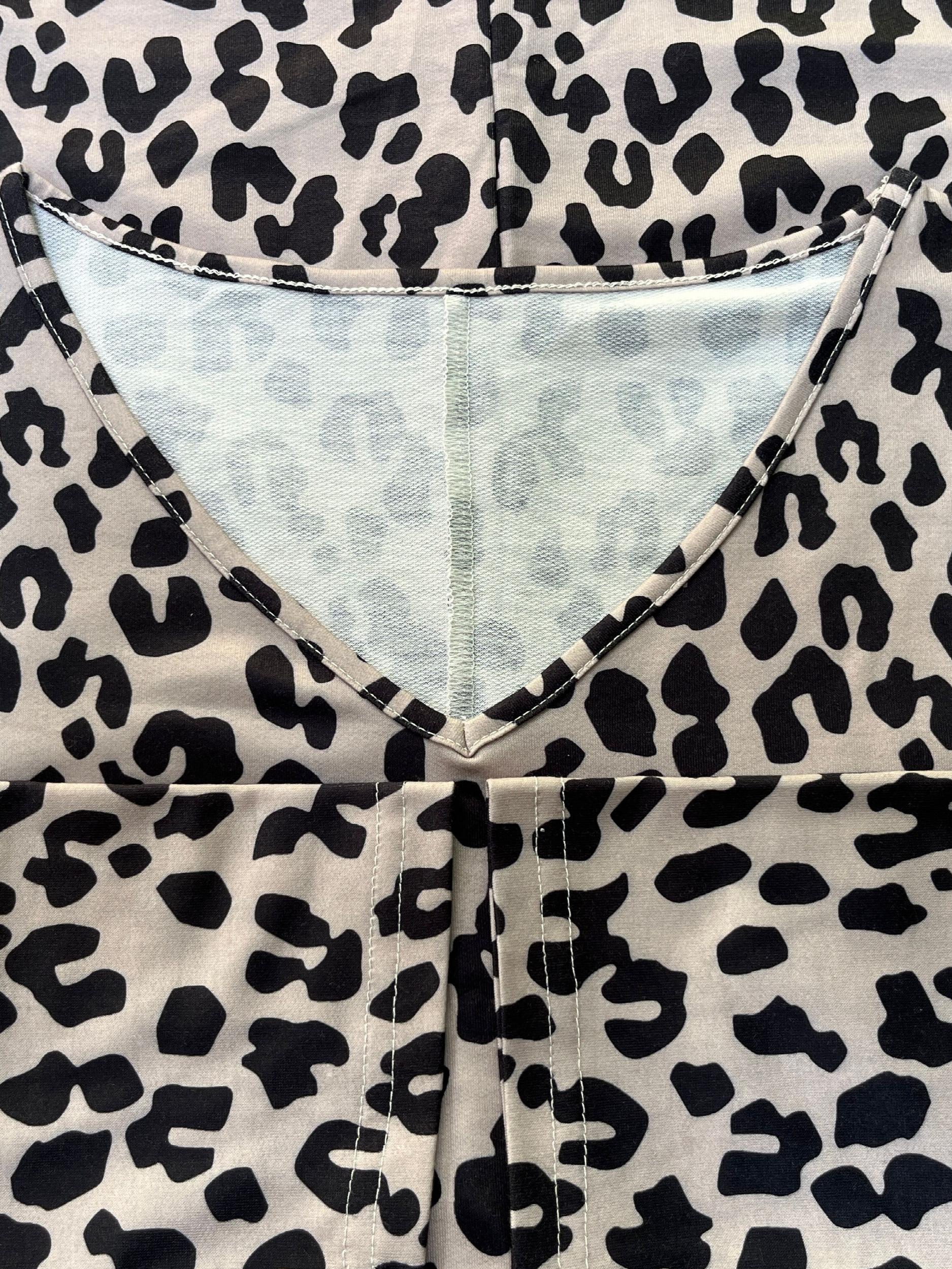  Leopard Print Long Sleeve V Neck Dress