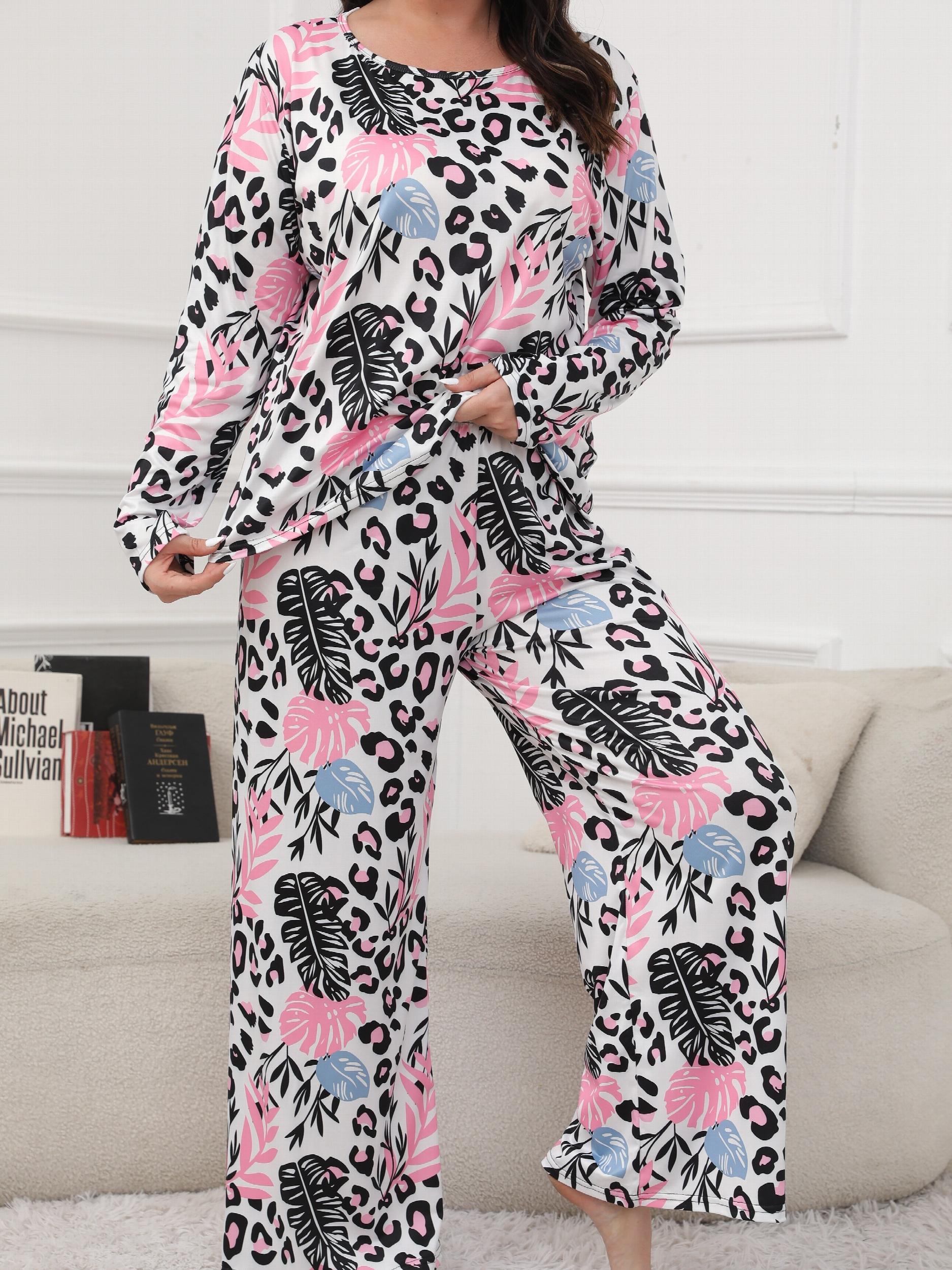  Allover Print Lounge Set