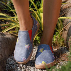 Women's Stars Printed Slip-On Canvas Shoes Low Comfy Travel Shoes