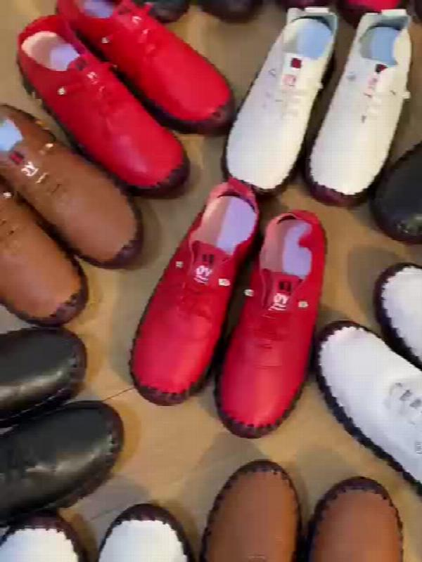 Women's Casual Flat Sneakers Soft Sole Low Top Shoes Comfy Slip On