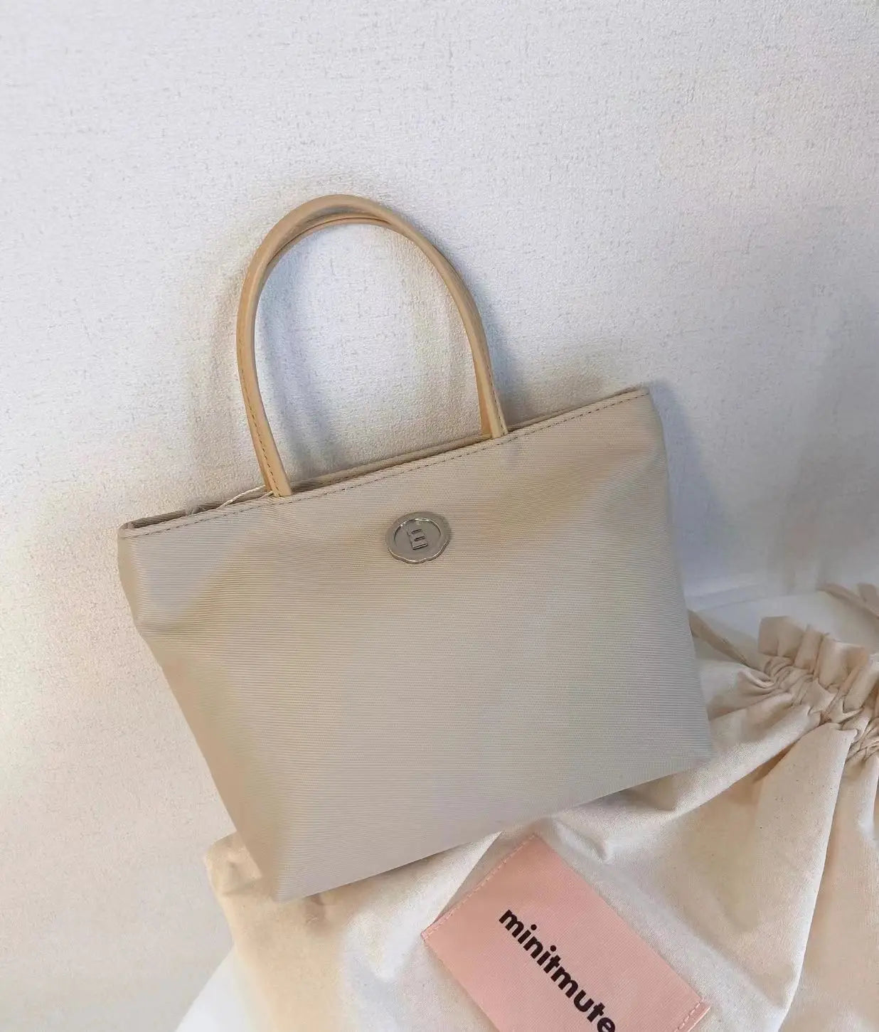 Mini Texture Nylon Waterproof Portable Basket Bag