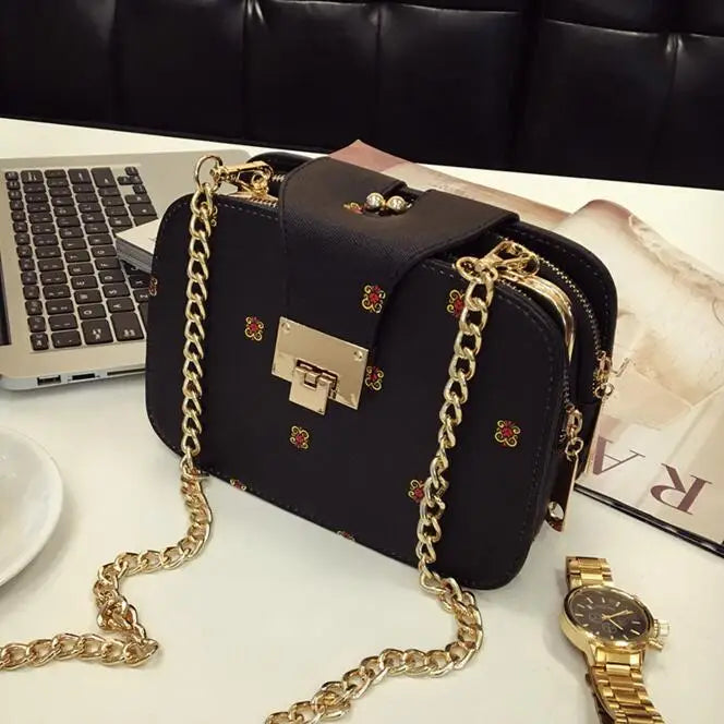 Women Chain Crossbody Bag Single Shoulder