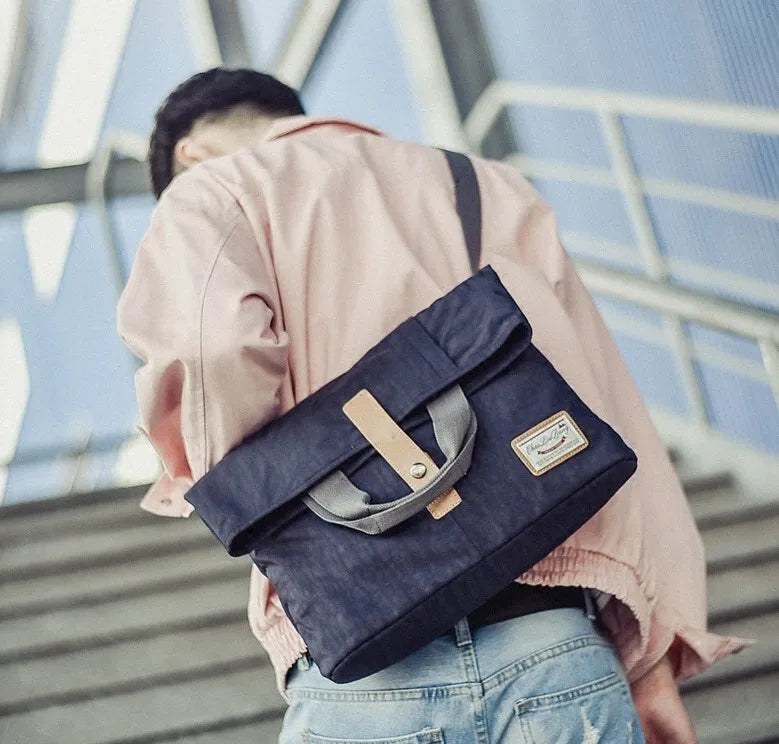 Waterproof Shoulder Bag Messenger Bag for Men and Women